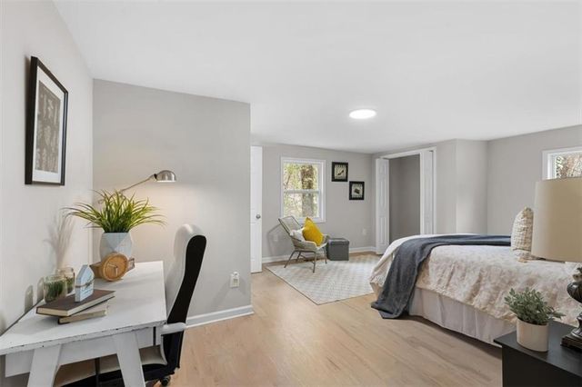 711 Alfred NW Road, Atlanta, GA 30331