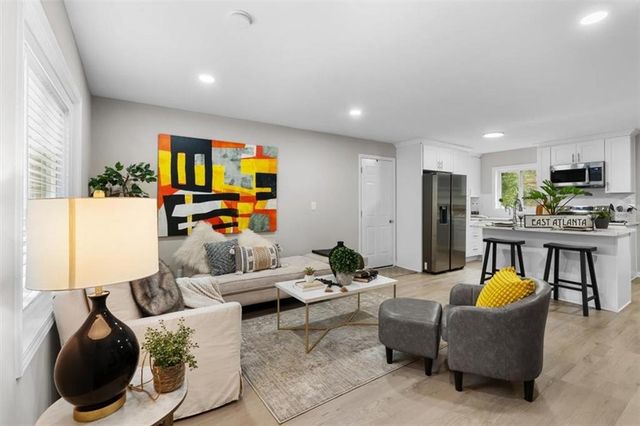 711 Alfred NW Road, Atlanta, GA 30331