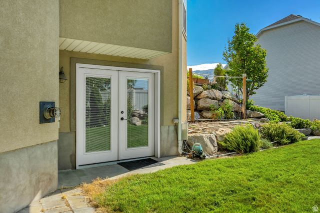 1832 N OLSEN WAY, West Bountiful, UT 84087