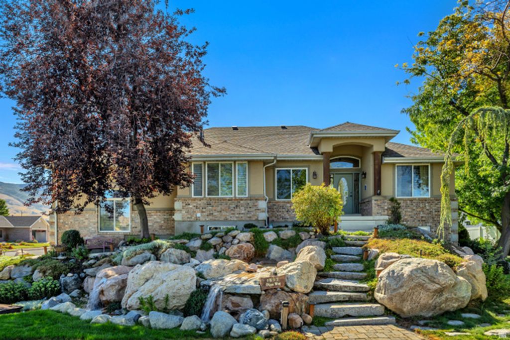 1832 N OLSEN WAY, West Bountiful, UT 84087 — exterior