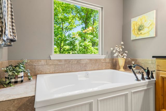 103 Dogwood, Saddlebrooke, MO 65630