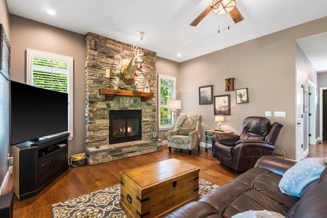 103 Dogwood, Saddlebrooke, MO 65630