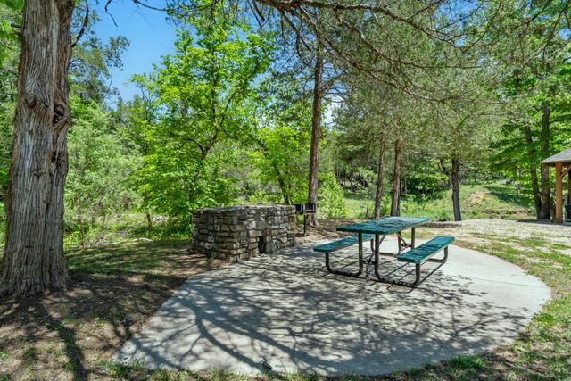 103 Dogwood, Saddlebrooke, MO 65630
