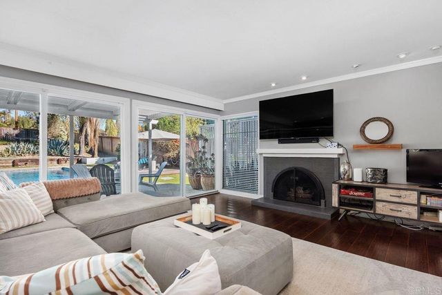 1207 Branding Iron Circle, Vista, CA 92081