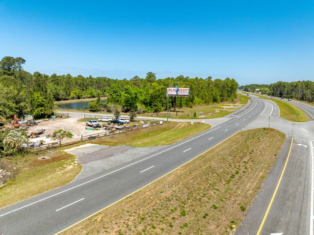 19068 S US Highway 331, Freeport, FL 32439