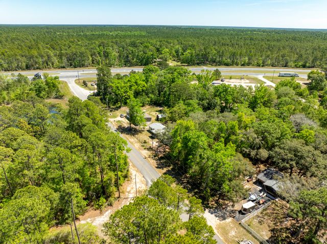 19068 S US Highway 331, Freeport, FL 32439
