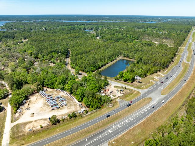 19068 S US Highway 331, Freeport, FL 32439