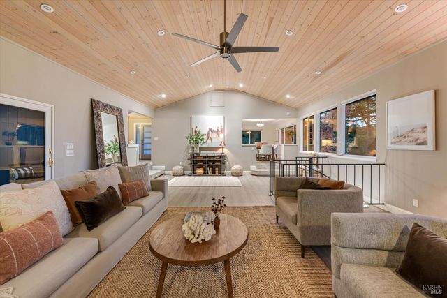 1205 Calle Del Arroyo Rd, Sonoma, CA 95476