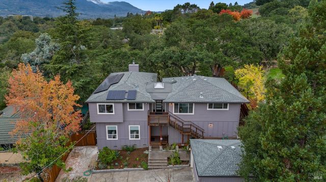 1205 Calle Del Arroyo Rd, Sonoma, CA 95476