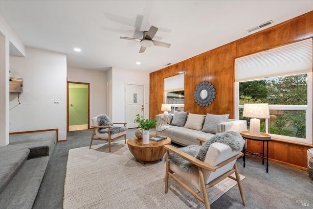 1205 Calle Del Arroyo Rd, Sonoma, CA 95476