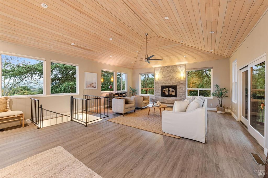 1205 Calle Del Arroyo Rd, Sonoma, CA 95476