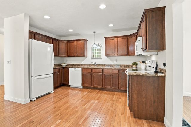 108 Angell Brook Drive 108, West Boylston, MA 01583