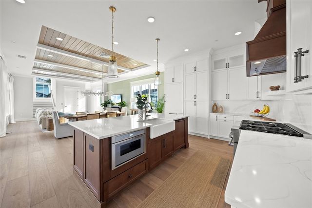 332 HARBOUR SOUND COURT, Bradenton, FL 34209