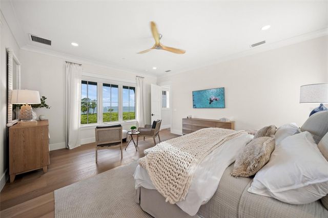 332 HARBOUR SOUND COURT, Bradenton, FL 34209