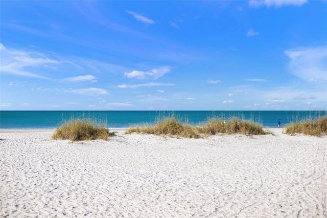 332 HARBOUR SOUND COURT, Bradenton, FL 34209