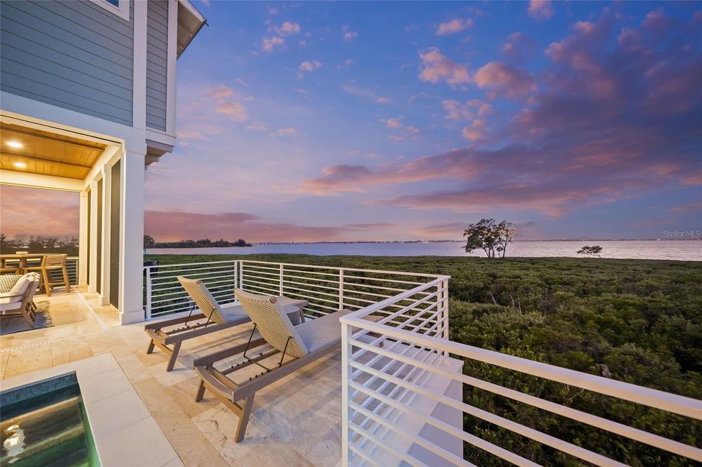 Image 58 of property listing at 332 HARBOUR SOUND COURT, Bradenton, FL 34209