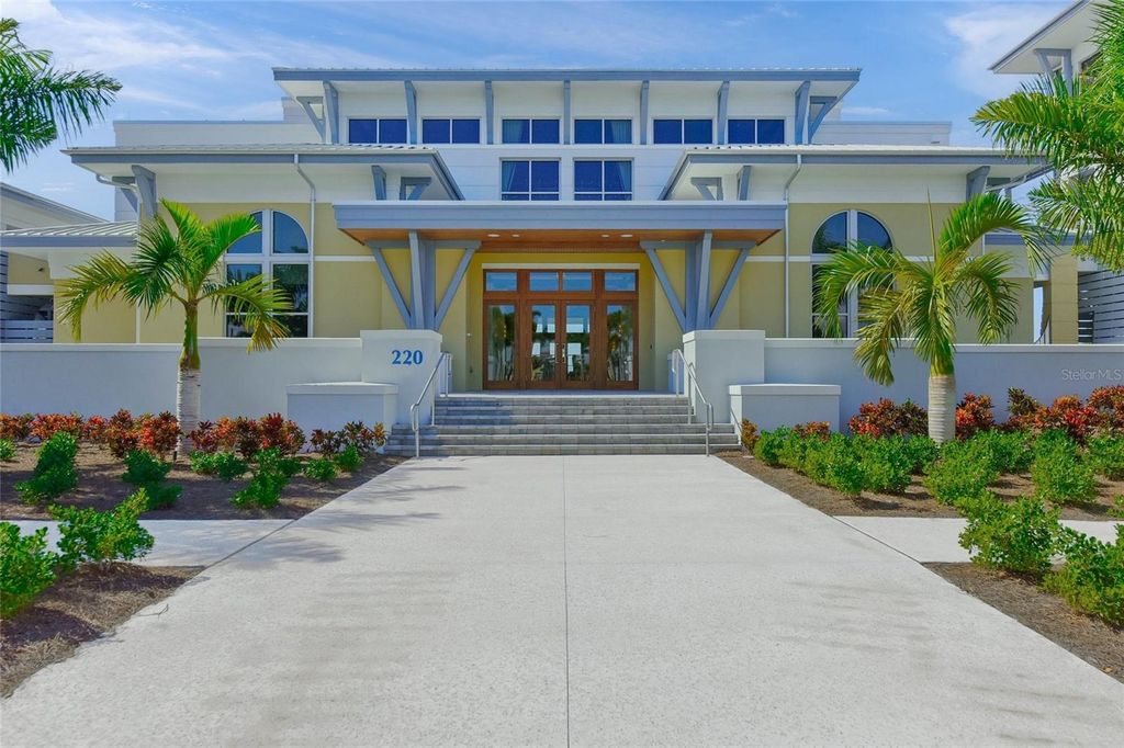 Image 72 of property listing at 332 HARBOUR SOUND COURT, Bradenton, FL 34209