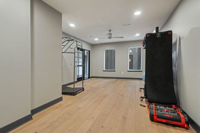 1677 54th Ave N Apt 101, Nashville, TN 37209