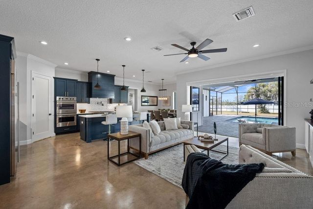 4470 HENRY J AVENUE, St Cloud, FL 34772