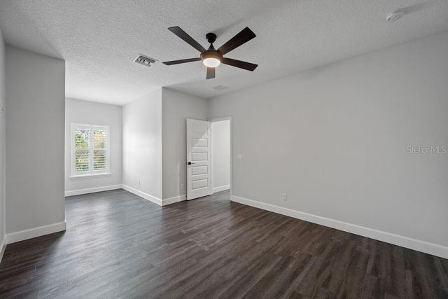 4470 HENRY J AVENUE, St Cloud, FL 34772