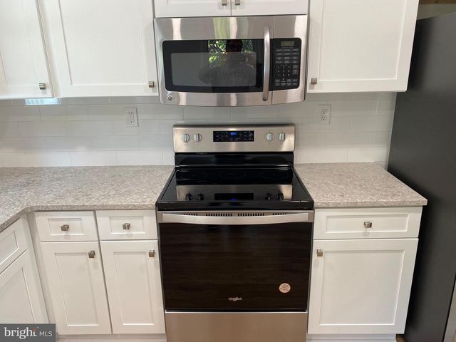 59-A LAKE SHORE DR, Pasadena, MD 21122