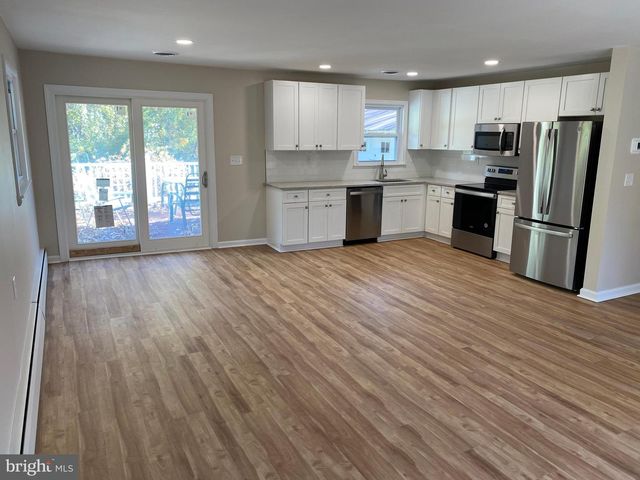 59-A LAKE SHORE DR, Pasadena, MD 21122