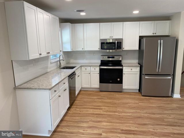 59-A LAKE SHORE DR, Pasadena, MD 21122