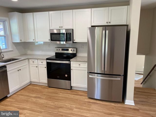 59-A LAKE SHORE DR, Pasadena, MD 21122