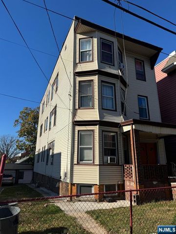 87 Montgomery Avenue, Irvington, NJ 07111