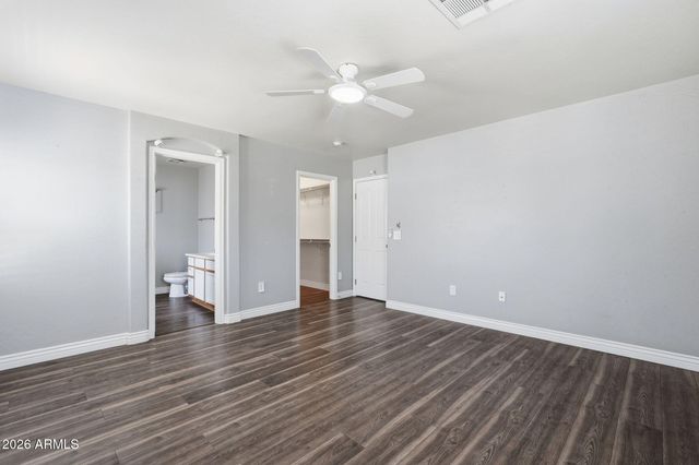 115 W MOUNTAIN SAGE Drive, Phoenix, AZ 85045