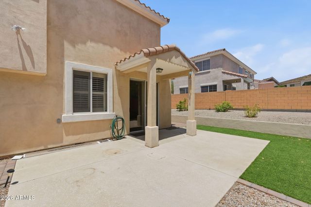 115 W MOUNTAIN SAGE Drive, Phoenix, AZ 85045