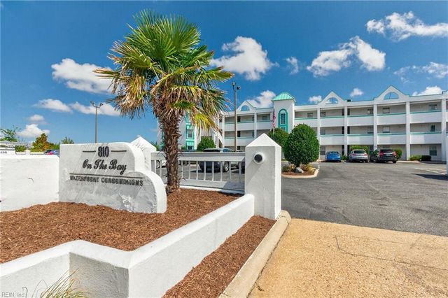 810 E Ocean View Ave Apt 201, Norfolk, VA 23503