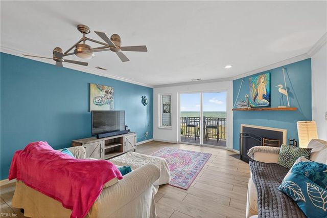 810 E Ocean View Ave Apt 201, Norfolk, VA 23503