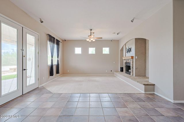 18440 W MCNEIL Street, Goodyear, AZ 85338