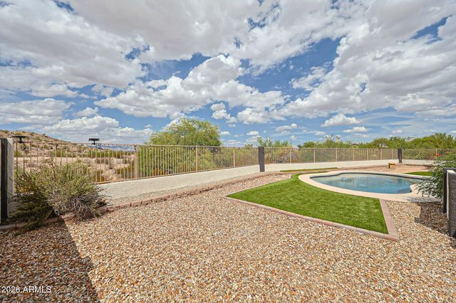 18440 W MCNEIL Street, Goodyear, AZ 85338