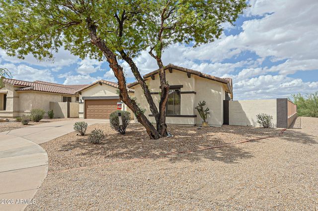 18440 W MCNEIL Street, Goodyear, AZ 85338