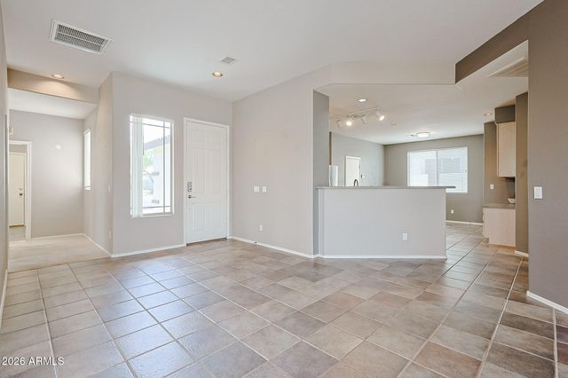 18440 W MCNEIL Street, Goodyear, AZ 85338