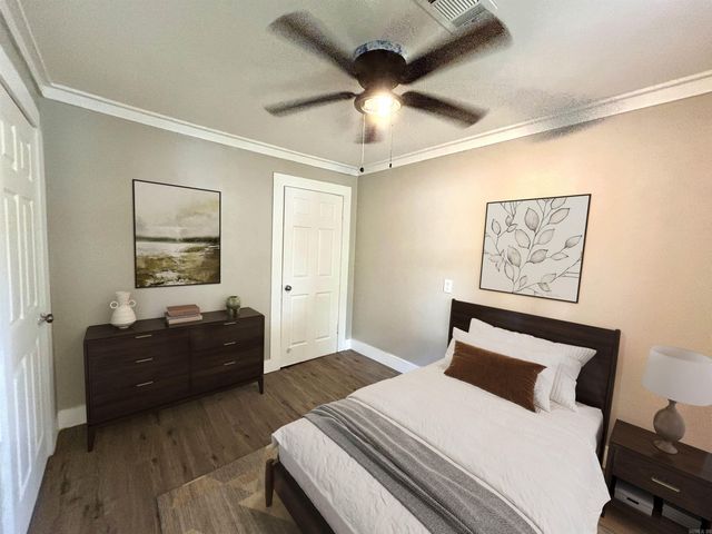 515 S FIRST Street, Benton, AR 72015