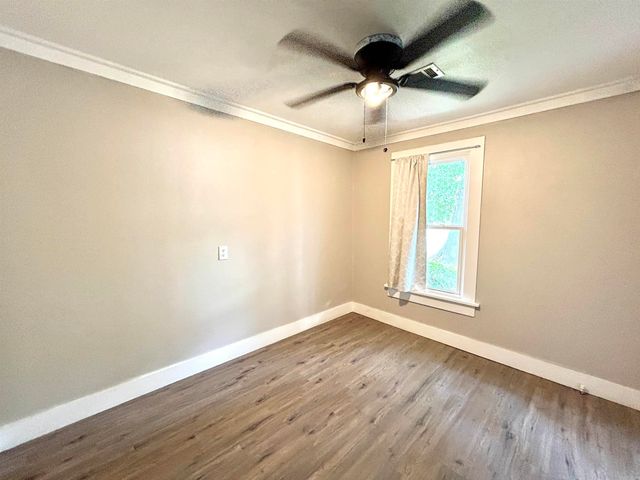 515 S FIRST Street, Benton, AR 72015