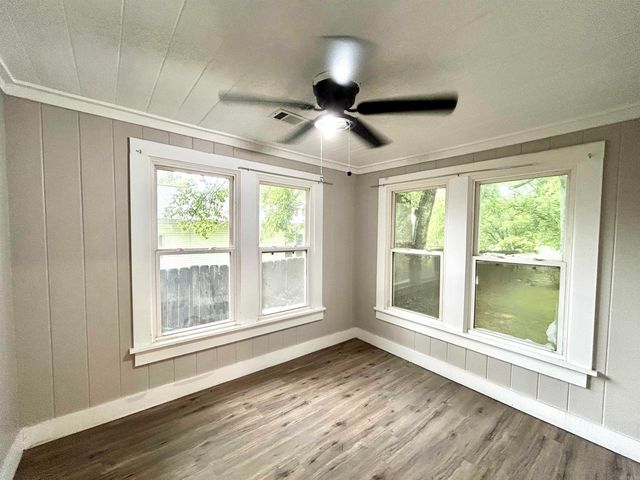 515 S FIRST Street, Benton, AR 72015
