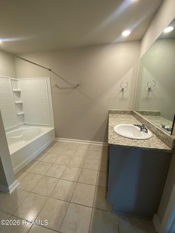 132 Lucille Drive, Maurice, LA 70555