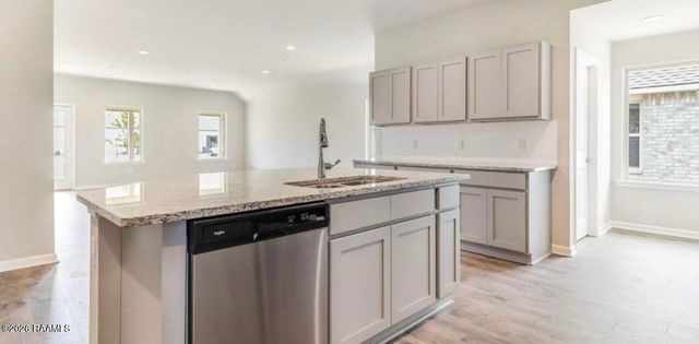 132 Lucille Drive, Maurice, LA 70555