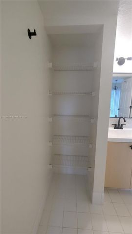 4220 San Marino Blvd 106, West Palm Beach, FL 33409