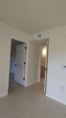 4220 San Marino Blvd 106, West Palm Beach, FL 33409