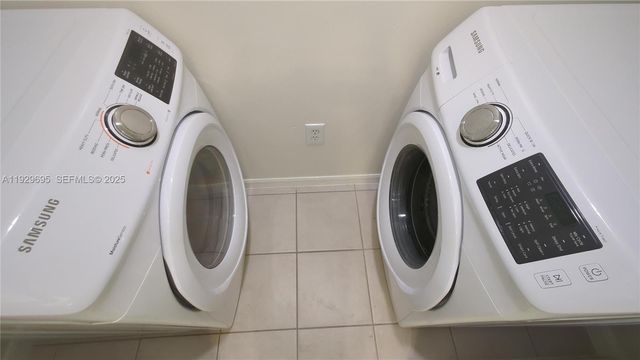 4220 San Marino Blvd 106, West Palm Beach, FL 33409