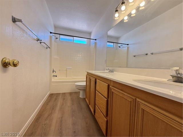 9536 Sunshade Court, Las Vegas, NV 89147