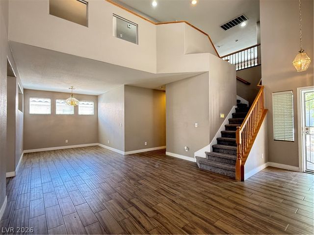 9536 Sunshade Court, Las Vegas, NV 89147