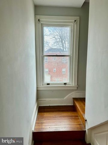 301 CENTRAL AVE, Cheltenham, PA 19012