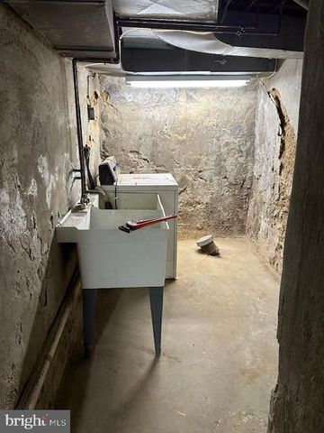 301 CENTRAL AVE, Cheltenham, PA 19012