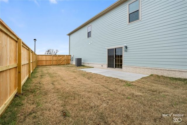 4472 W Bronco Drive, Fayetteville, AR 72704